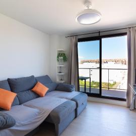 Global Vacacional, Apartamento con piscina en Puerto de Sagunto, hotel in Puerto de Sagunto