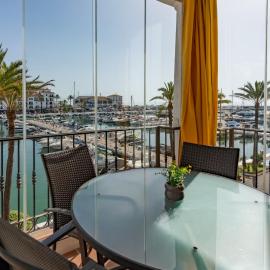 221 marina real