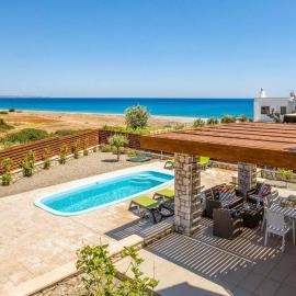 Villa Ira, hotel u gradu Lahanija