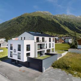 ΛLPSTERN - Silvretta Card Premium Betrieb, hotel in Galtür
