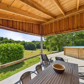 Au coeur de la Dordogne, maison pour 6, piscine