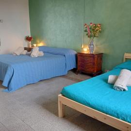 B&B Casetta Ninfa، فندق في سرمونيتا