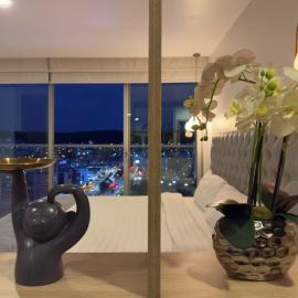 Suite Apartamento Espectacular Vista La Carolina - ONE Quito, hotel din Quito