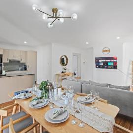 Sunnybank Hills Spacious 5BR Home for Families