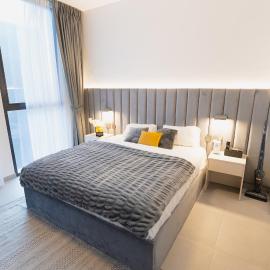Studios and 2BR in Aljada by Stay Bnb, hotel a Sharjah