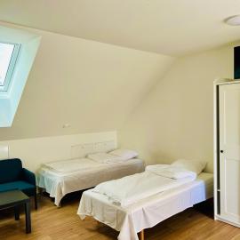 Comfortable accommodation in nearby Eslöv station, hotel em Eslöv