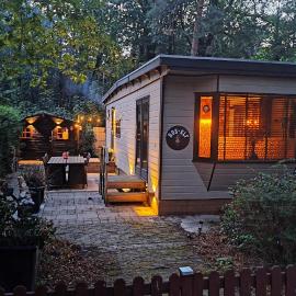 Boself 4pers met hottub, hotel v destinaci Diessen
