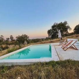 Monte do Balharico by Portus Alacer, hotel v mestu Avis