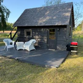 Seaside holiday home Vecvalki, hotel a Saunags