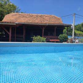 Mi-Ma Land, hotel i Donje Orešje