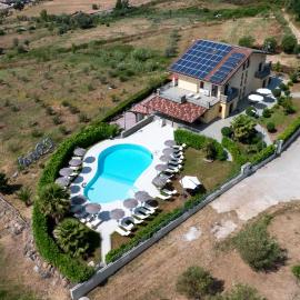 Agriturismo L'Oasi, hotel em Ceraso