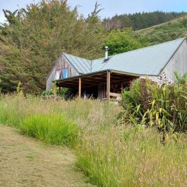Okuti Retreat, hotel in Little River
