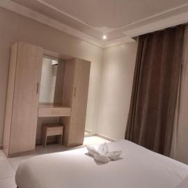 Yellow Rose Taif Hotel Apartments, מלון בטאיף