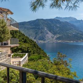 Apartments by the sea Pisak, Omis - 22946