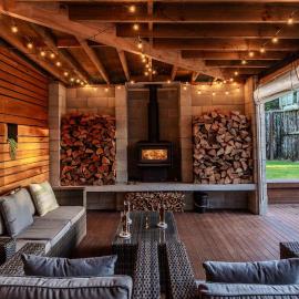 Inn Lewis - Beside the Redwoods with Spa Pool