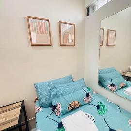 Cozy Solo Unit with Aircon , Wifi, Free Parking at Sonia's Island Stay, hotel en Virac