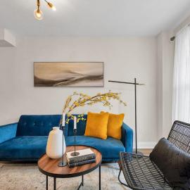 Instaworthy Home - Relaxing Patio - Hot tub & BBQ, Hotel in Cambridge