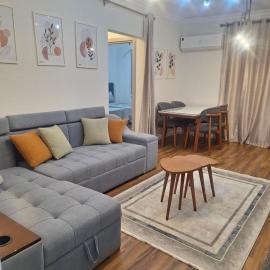 1st Luxury and Hotel apartments super stylish AbourCity, hotel u gradu El-Sa`âida