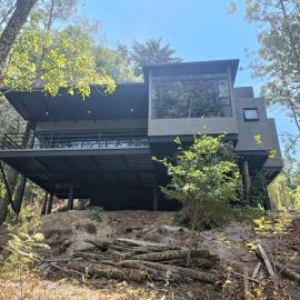 SANANDA Casa en el Bosque，莫雷利亞的飯店