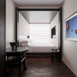 Little National Hotel Canberra、キャンベラのホテル