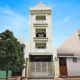 Townhouse Puri Shri Jagannatha Temple