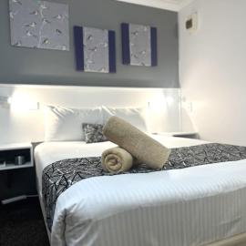 Rosebourne Gardens Motel, hotelli kohteessa Woolgoolga