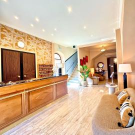Hotel Restaurant Christophe Colomb, hotell sihtkohas Calvi