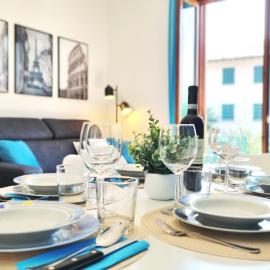 A casa di Nina & Turi con giardino e veranda，東戈的飯店