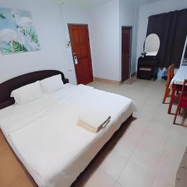 BOB Inn HuaHin Beach - หาดหัวหิน