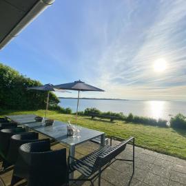Martofte में, होटल Summer House With Sea View And Private Beach