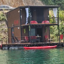 Splav Rio, hotel in Aluga