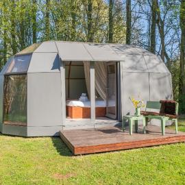 Cabin Buteo Buteo، فندق في Kats