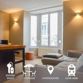 Le superbe T2, Centre ville, WIFI, proche Gare , Prox Lille, Terrasse