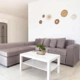Thanos' seaside suite، فندق في أوروبوس