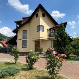 Koko home, hotel di Baia Mare