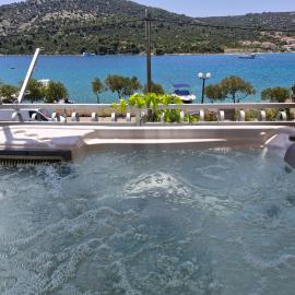 Apartments Mate, ξενοδοχείο σε Vinisce