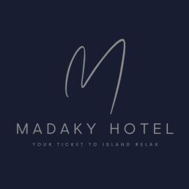 Madaky Hotel, отель в Наусе