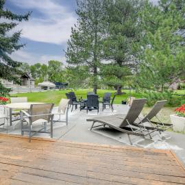 11 Mi to Bear World: Riverfront Getaway in Rigby, hotel i Rigby