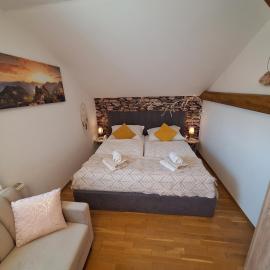 HomeW4 - Apartment Sonnenschein, hotelli kohteessa Hoheneich