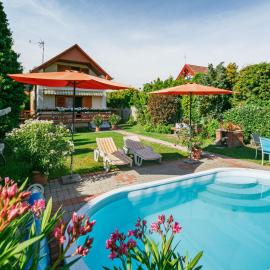 Holiday Home Flamingo by Interhome