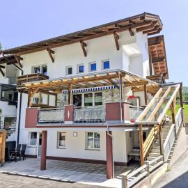 Apartment Apart Dawin by Interhome, hotel a Strengen