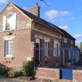 Au Nid du MONT, hotel in Le Mont-Saint-Adrien