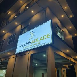 Dreams Arcade, hotel in Nedumbassery