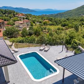 Villa Mantis