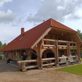 Viesu nams “Kalna Raskumi” – hotel w mieście Vecpiebalga