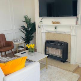 Brits-Halley Luxury Apartments
