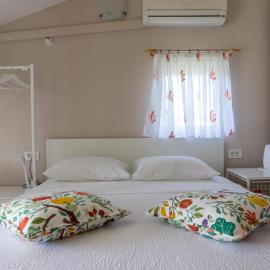 Apartmani Topolovec, hotelli kohteessa Luka