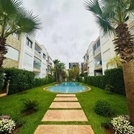 Garden Privée Signature Appartement au rez de jardin avec piscine privative, hotel in Tamaris
