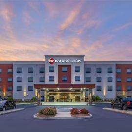 Best Western Plus Elizabethtown Inn & Suites, hotel v destinaci Elizabethtown