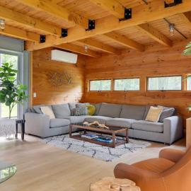Epic architectural masterpiece views & hot tub, hotel a Accord